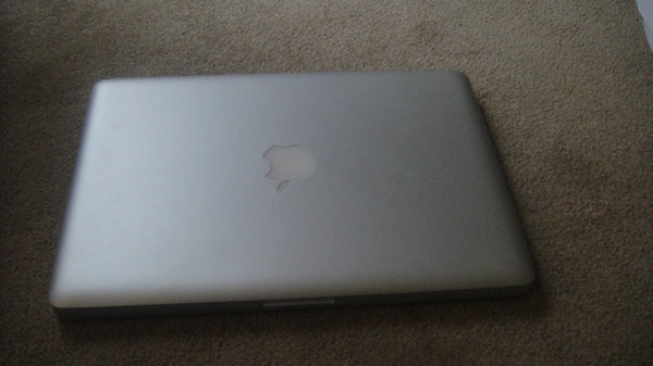 Mac Book Pro 13.3" LED